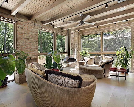 3-Season vs. 4-Season Sunrooms: Which One is Right for You?